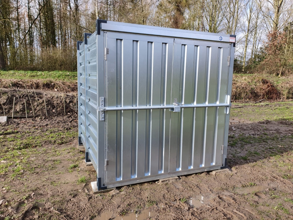 Demontabele-opslagcontainer-met-anti-inbraakslot.jpeg Demontabele-opslagcontainer-met-anti-inbraakslot.jpeg